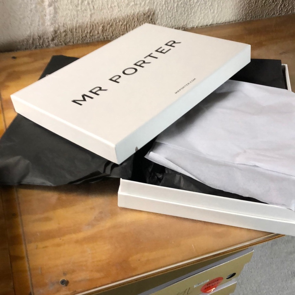 Mr Porter Box - Picture 3 of 3